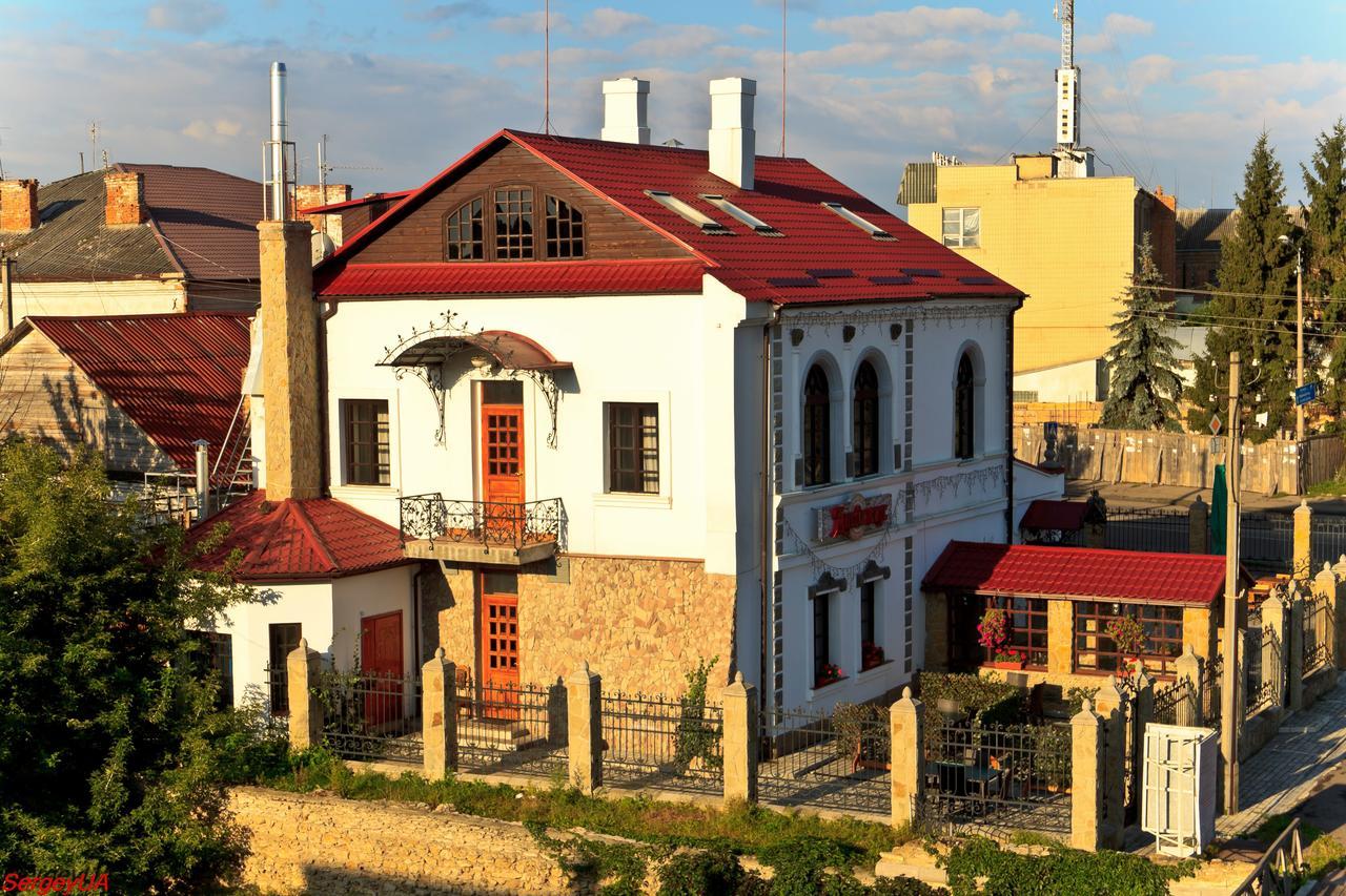 דובנו Antique House Hotel מראה חיצוני תמונה