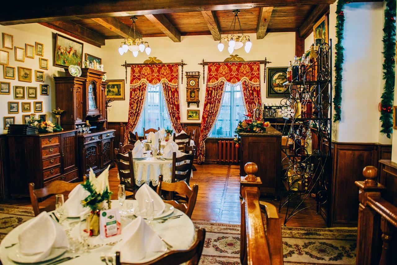 דובנו Antique House Hotel מראה חיצוני תמונה
