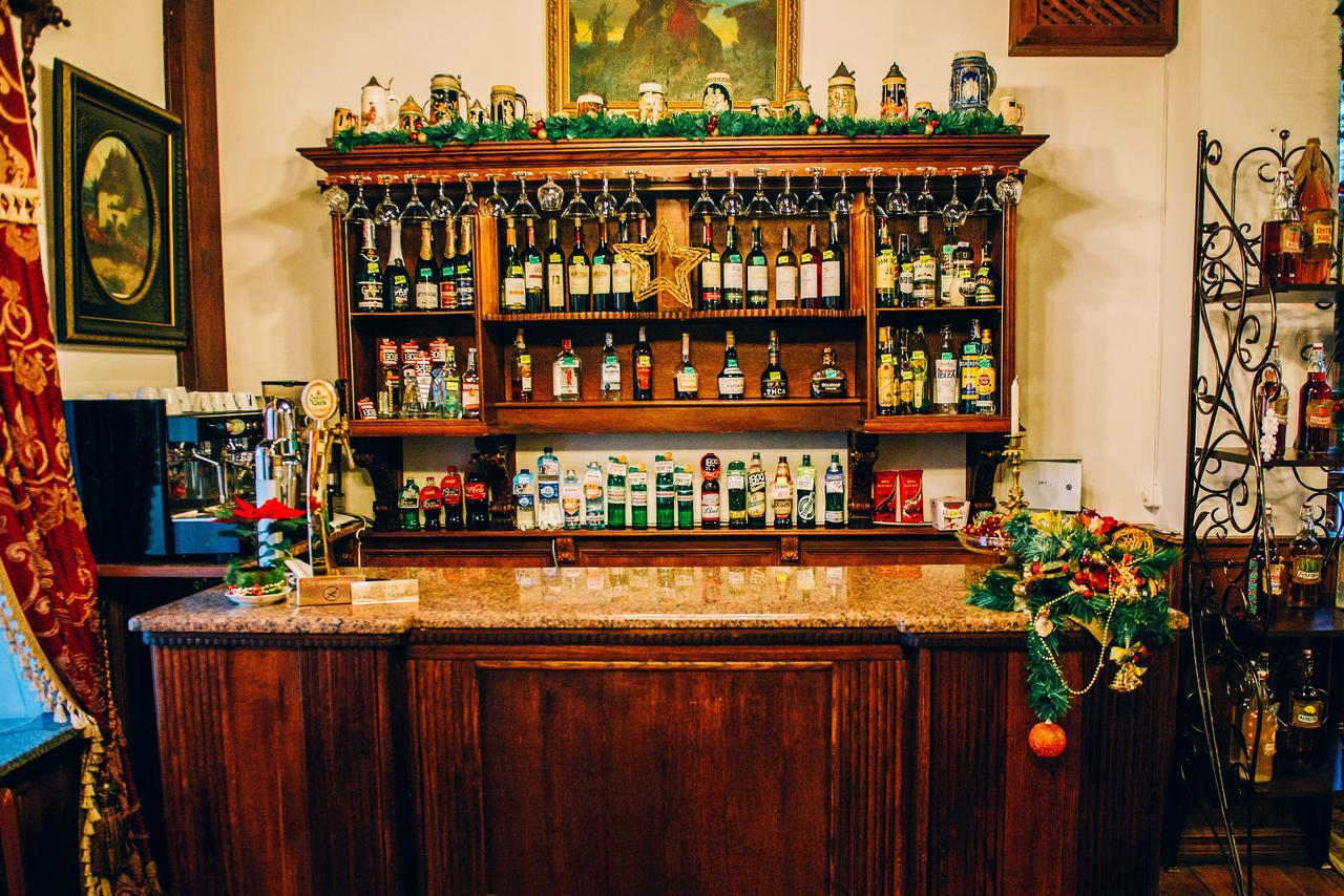 דובנו Antique House Hotel מראה חיצוני תמונה