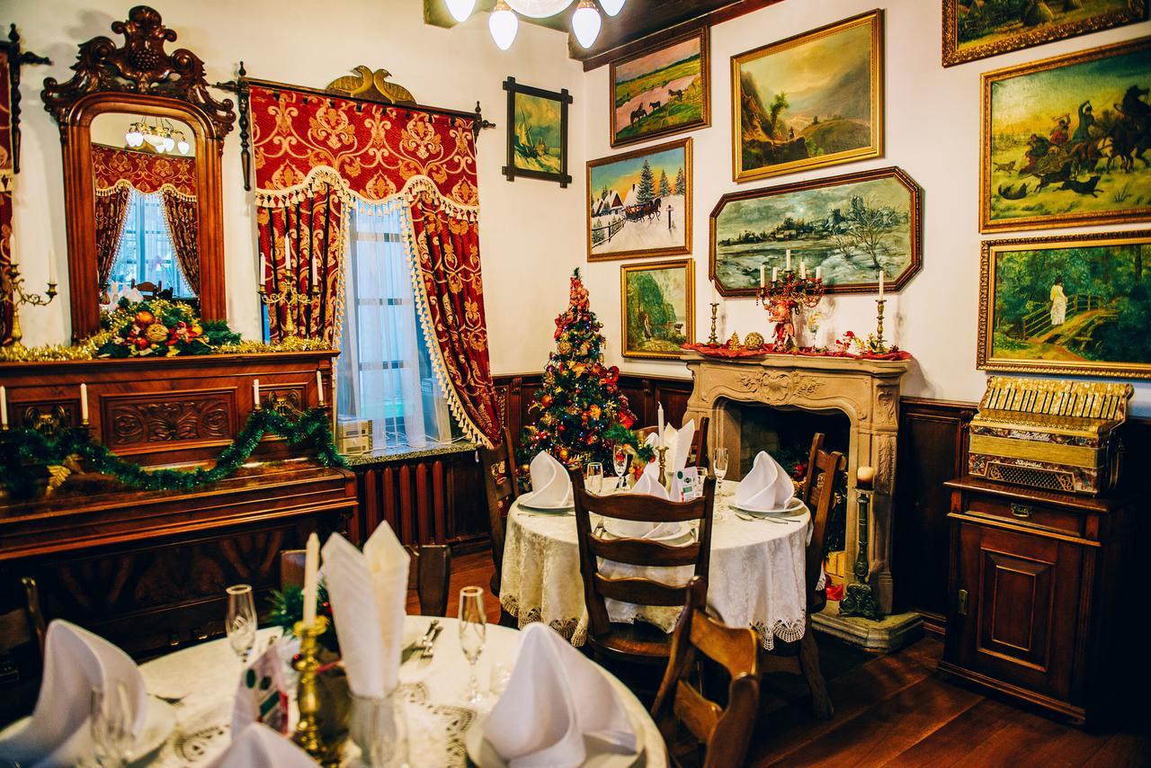 דובנו Antique House Hotel מראה חיצוני תמונה